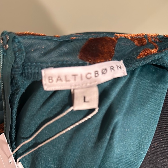 Blue and Brown Floral Maxi Dress with Bishop Sleeve - Picture 4 of 10